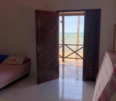 Baleia House | Pet-Friendly Bliss at Praia da Baleia in Itapipoca CE