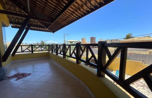 Ipitanga House | Relax at Praia de Ipitanga: Family-Friendly with Pool