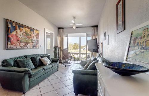 Laguna Apartment | Oceanfront Bliss at Praia de Itapirubá - Rated 9.5/10