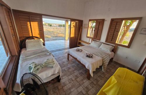 Ponta do Anel House | Oceanfront Chalé Avenida at Praia de Macapá - Rated 9/10