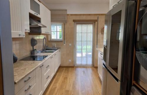 Praia del Rei House | Relax at Praia Del Rey: Family-Friendly with Pools
