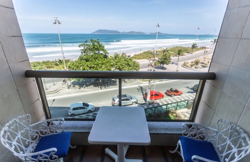 Centro Apartment | Praia do Forte! Apartamento todo de frente ao mar.