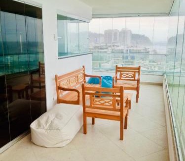 Barra da Tijuca Apartment | Praia do Pepê - Movie view - Apto 2 Bedrooms