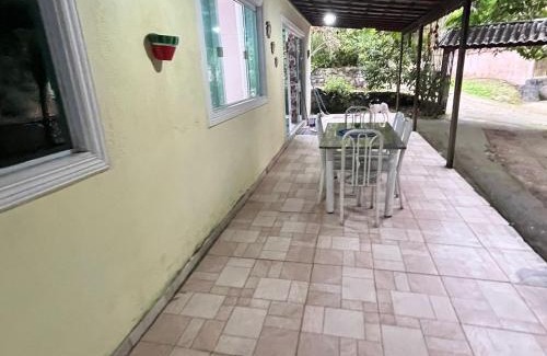 Biscaia House | Private Beach Retreat with Family and Pet-Friendly Perks