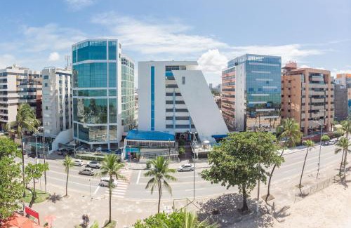 Pajucara Hotel | Experience Praia Hotel Enseada with Oceanfront Views