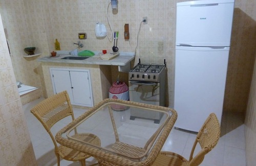 Centro House | Praia Linda: Family-Friendly Suites with Pool Near Lagoon