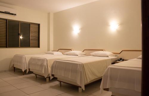 Santa Terezinha do Itaipu Hotel | Welcoming Praia Sol Hotel: Top-Rated with Pool & Breakfast