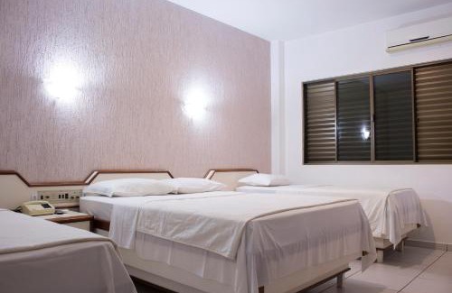 Santa Terezinha do Itaipu Hotel | Welcoming Praia Sol Hotel: Top-Rated with Pool & Breakfast