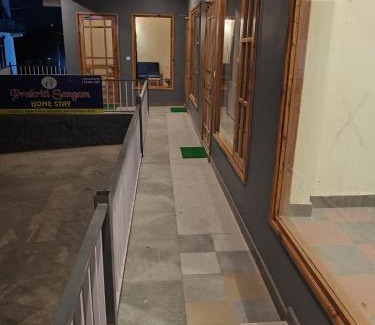 Kanatal Apartment | Cozy Prakriti Sangam Home Stay with Family-Friendly Amenities