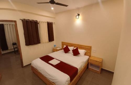 Kanatal Apartment | Cozy Prakriti Sangam Home Stay with Family-Friendly Amenities