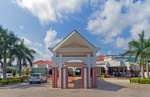 Vadodara Hotel | Prakruti Resort