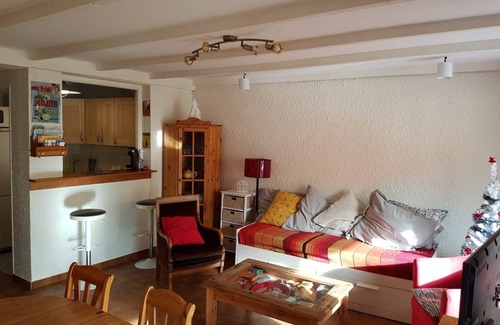Pra Loup Apartment | Family-Friendly Praloup 1600: Ideal Summer Getaway with Wifi
