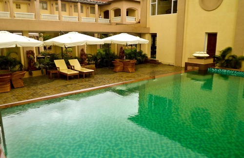 Cuttack Resort | Relax at Pramod Convention & Club Resort with Pool & Dining