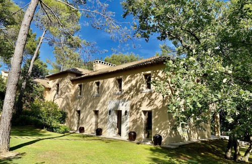 Rognes Villa | Enchanting PRANA IN PROVENCE: Family and Pet-Friendly Stay