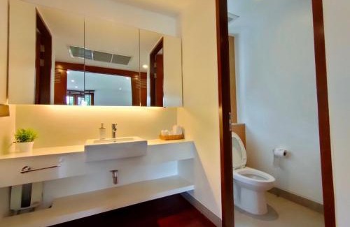 Pak Nam Pran Resort | Relax at Pran A Luxe: A 4-Star Retreat with Pool & Hot Tub