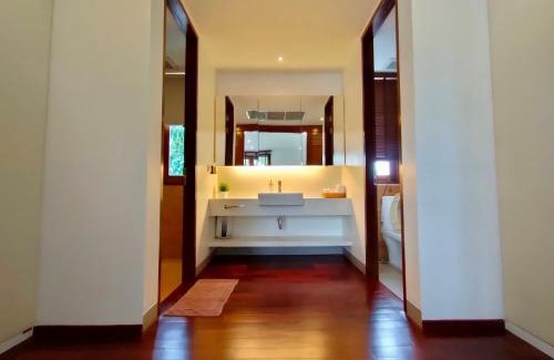 Pak Nam Pran Resort | Relax at Pran A Luxe: A 4-Star Retreat with Pool & Hot Tub