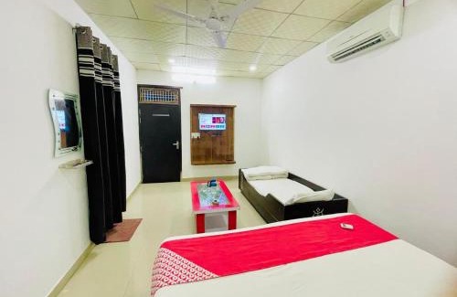 Bharatpur House | Pratap plaza guest house