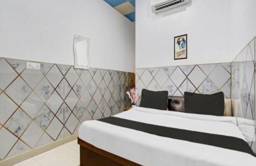 Bharatpur House | Pratap plaza guest house