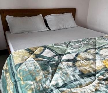 Darjeeling House | Cozy Pratha Homestay: Pet & Child Friendly Retreat