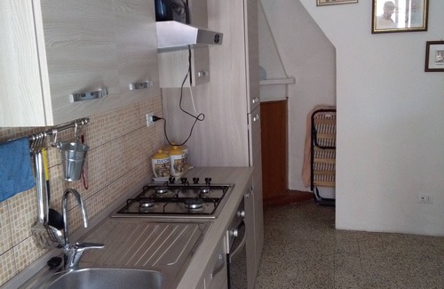Pratola Peligna House | Stylish Mini Apartment in Historic Pratola P. Center