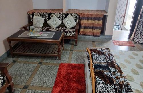 Allahabad House | Prayagraj Nigam Stay Home B-663, Kareli Allahabad