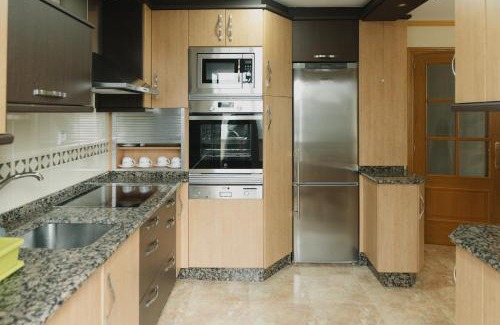 Maceira Apartment | Family-Friendly Stays at Praza do Concello The Way