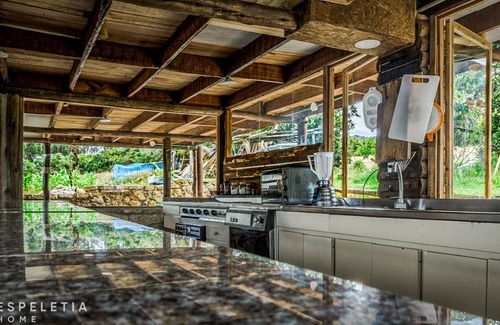 Guasca Cabin | Cozy Mountain Cabin with Game Room and Breakfast Included