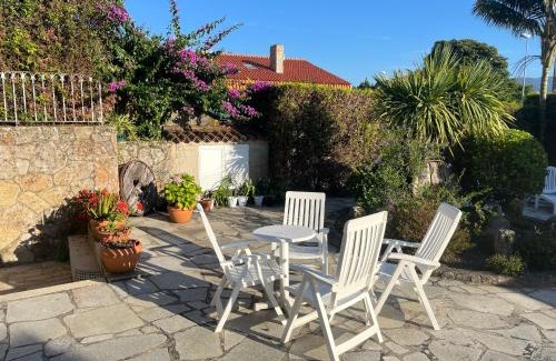 A Porqueira House | Preciosa casa en playa América