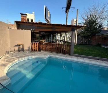 Mendoza Villa | Family Haven with Pool & Pet-Friendly in Prime Location