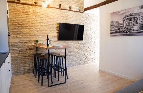 Old Town Apartment | Precioso ático con vistas en el centro de Pamplona