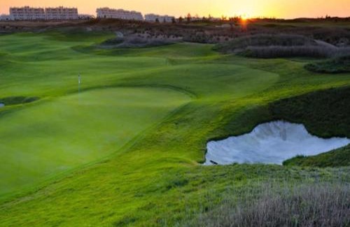 Alhama de Murcia Apartment | Scenic Golf Front Penthouse with Pool & Pet Friendly