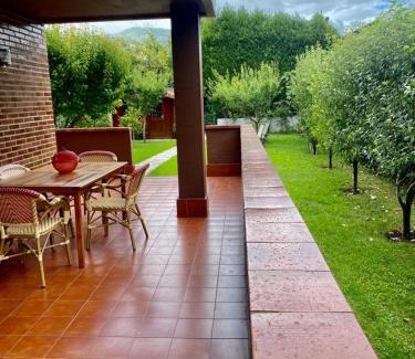 Guriezo Apartment | Beautiful Accommodation with Garden in Guriezo