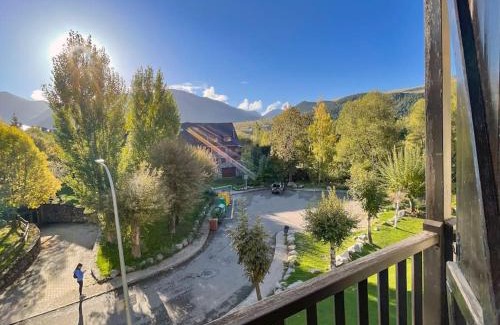 Taull Apartment | Mountain Retreat in Boi - Taüll with Child-Friendly Amenities