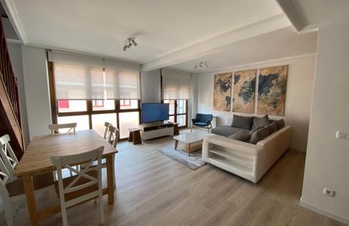 Ezcaray Apartment | Modern Apartment in Central Ezcaray - Ideal for Groups