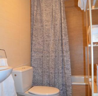 Ares Apartment | Delightful Apartment with Garage in Ares - Guest Rated 9/10