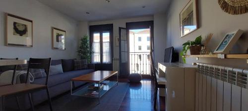 Cimadevilla Apartment | Cozy Apartment in Cimadevilla - Ideal for Families