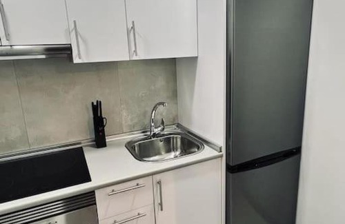 Maria Auxiliadora Apartment | Modern 2-Bedroom Apartment in Vigo - Pet & Child Friendly