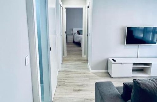 Maria Auxiliadora Apartment | Modern 2-Bedroom Apartment in Vigo - Pet & Child Friendly