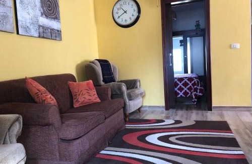 Mondariz Apartment | Charming Fina la Caprichosa Apartment in Mondariz Center