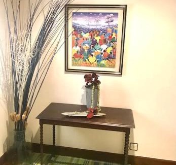 Haro Apartment | Vintage Apartment in Central Haro - Guest Rated 9.1/10
