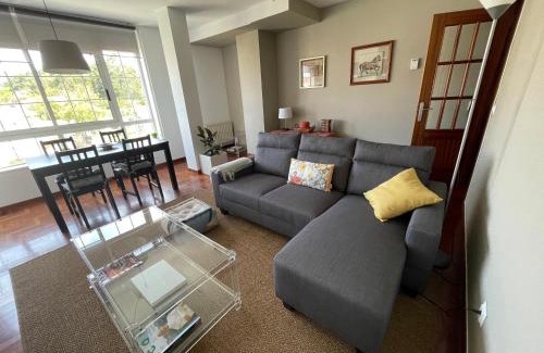 Nigran Apartment | Beautiful Duplex in Nigrán - Pet & Child Friendly Getaway
