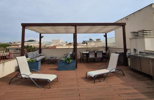 Sant Carles de la Rapita Apartment | Beautiful Top Floor Apartment with Pool Near Beaches
