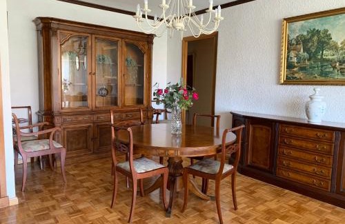 Zaragoza Centro Apartment | Beautifully Renovated Apartment in Zaragoza - 9.6/10 Rating