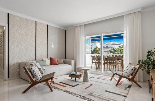 Puerto Banus Apartment | Beautiful Beachside Retreat at Las Gaviotas - Rated 9.5/10