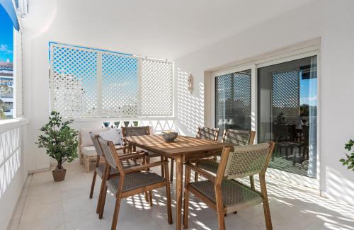Puerto Banus Apartment | Beautiful Beachside Retreat at Las Gaviotas - Rated 9.5/10
