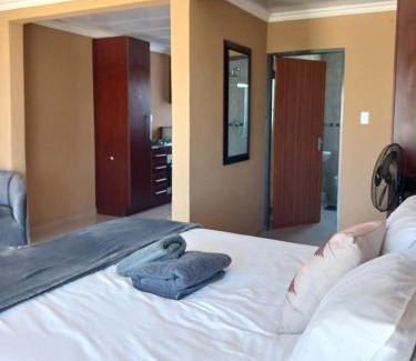 Zeerust House | Precious Estates Quartz- Township
