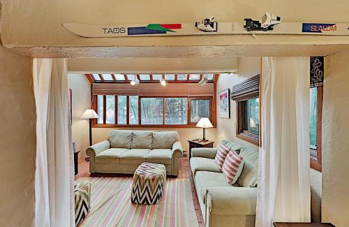Taos Ski Valley Apartment | Family-Friendly Retreat at Predock 1A for Memorable Stays