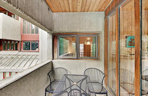Taos Ski Valley Apartment | Family-Friendly Retreat at Predock 3C – Rated 8/10