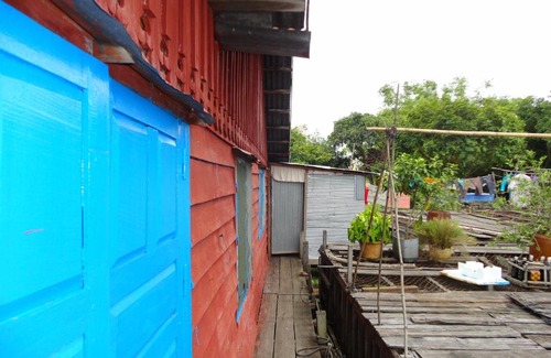 Aek Phnum House | Discover Prek Toal Home Stay - Family-Friendly Retreat