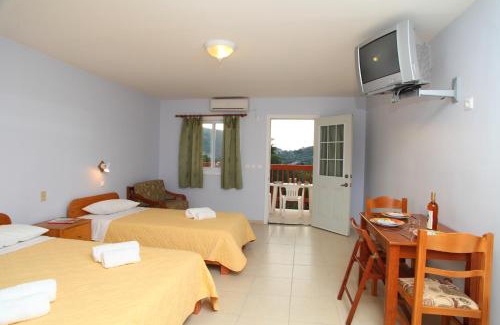 Lazarata Apartment | Premier Stay at Premedinos Inn with Pool & Family Amenities
